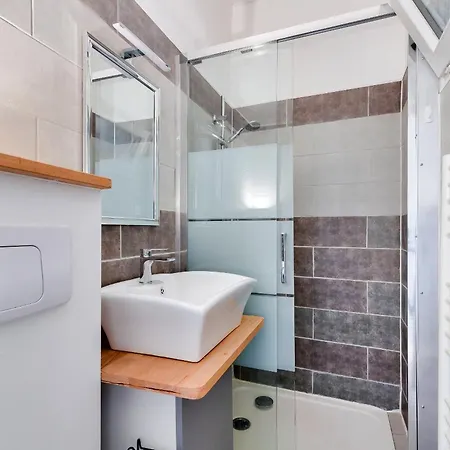 2 Personnes Quartier De La Chaume Appartement
